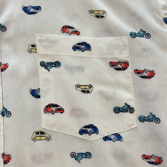 Boys button down shirt with car pattern - Picture 5 of 7